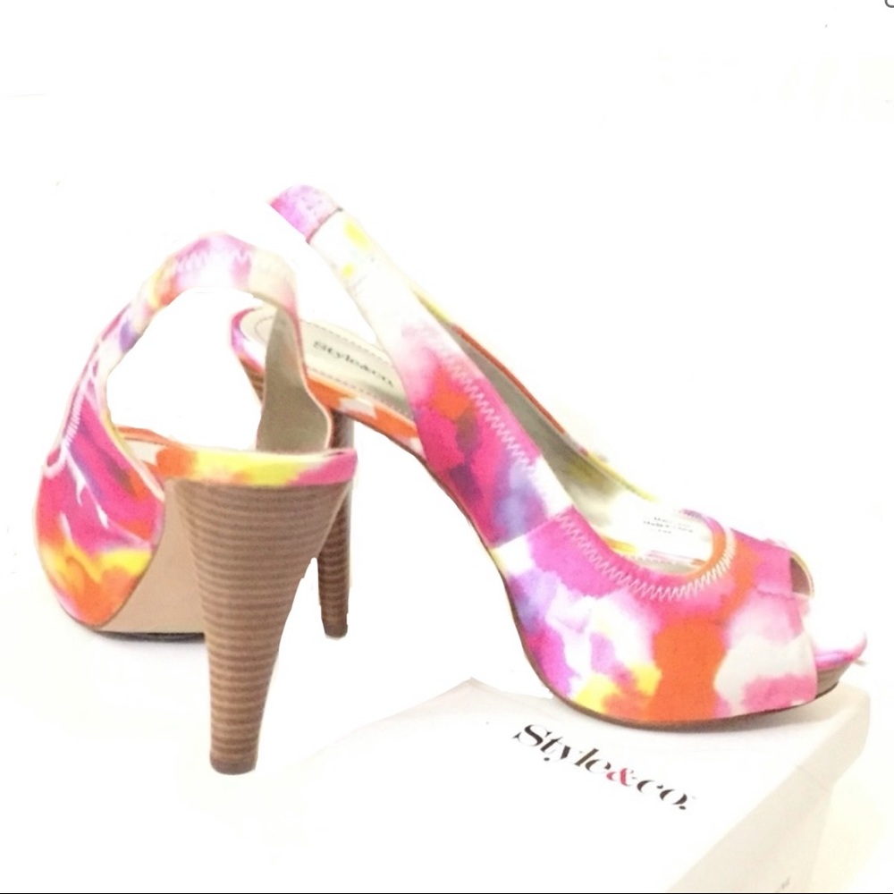 Style&co. Heels - Picture 7 of 8